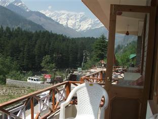 Hotel Ocean Blue Manali Esterno foto